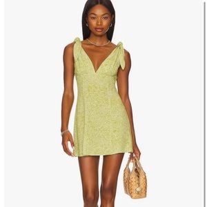 Anna Nata Green Floral Mini Dress Size Med $248 not a reformation dress